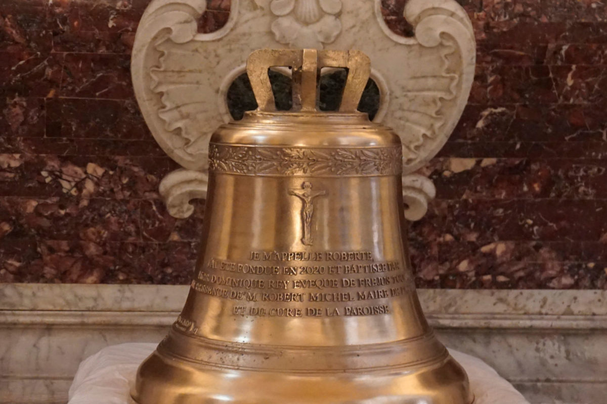 [Photos] Cloche de la chapelle saint Barthelemy