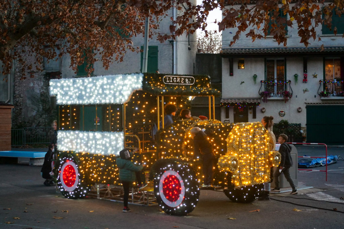 [Photos] Lancement des illuminations – Féeries de Noël 2024
