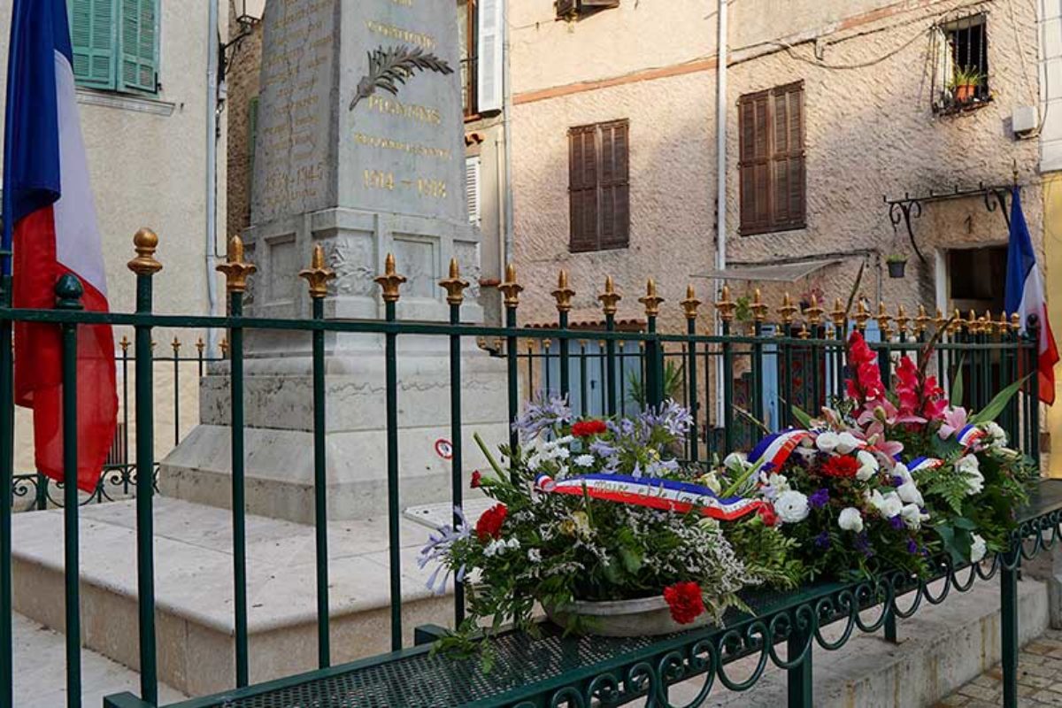 🇫🇷 [Cérémonie du 8 mai 1945] Commémoration en format très restreint