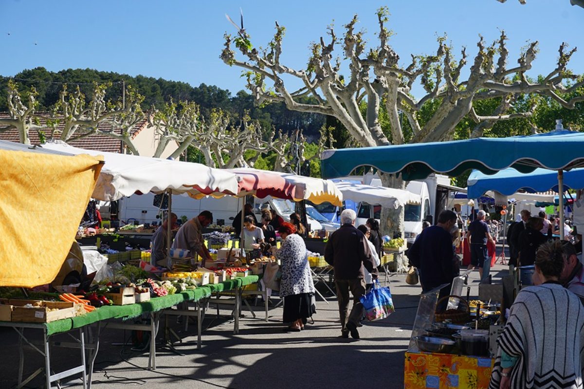 Marchés hebdomadaires