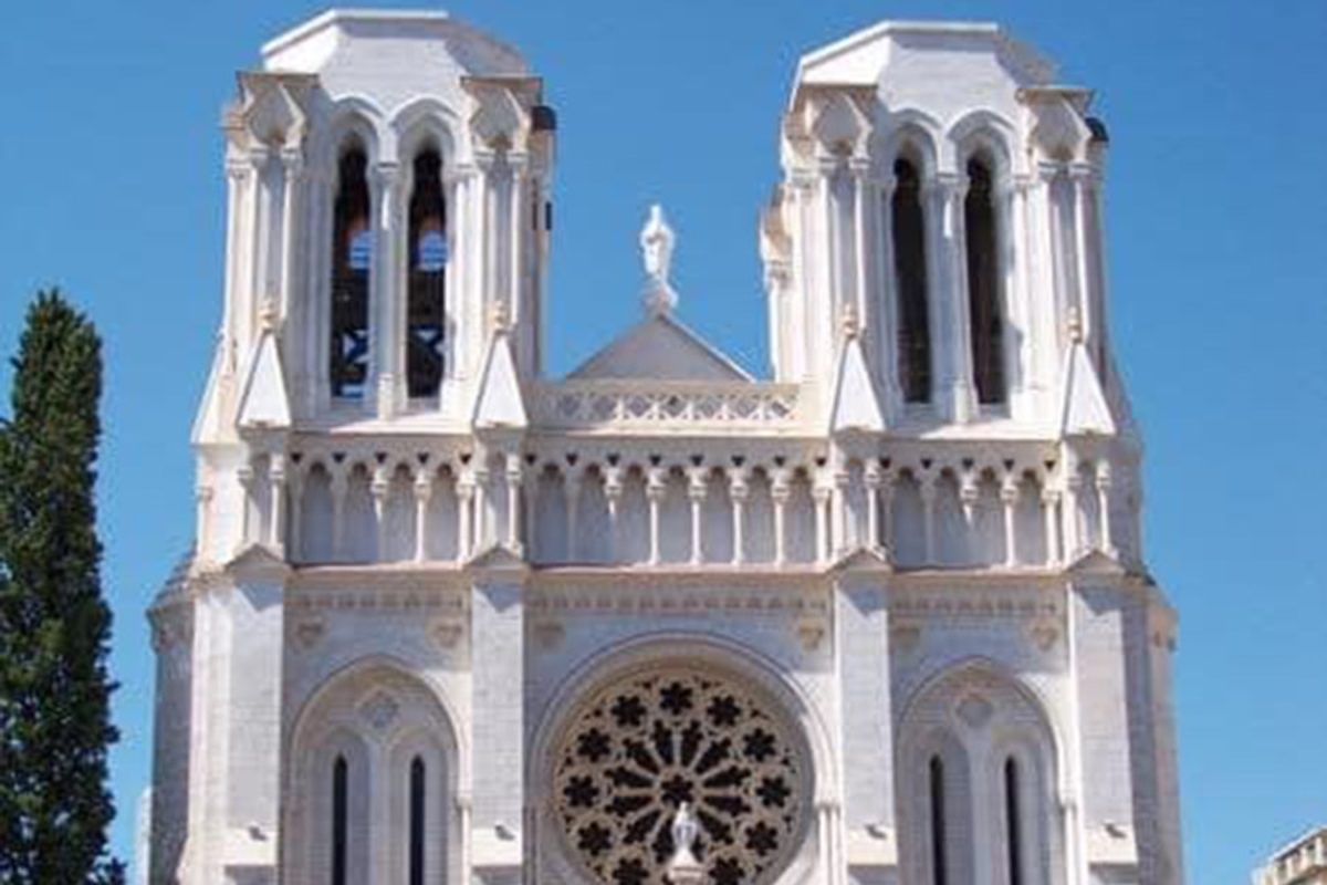 En soutien aux victimes de l’attentat de Nice