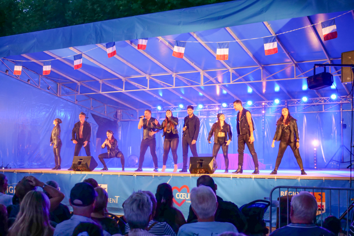 📷[Photos]14 juillet – Concert « Les plus grandes comédies musicales »