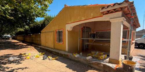 une maison en construction